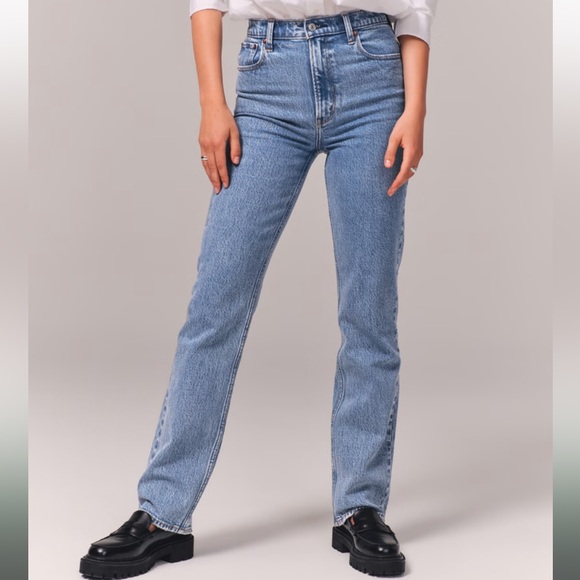 NWT Abercrombie & Fitch Ultra High Rise 90s Straight Jeans size 34 / 18 Short - Picture 3 of 10